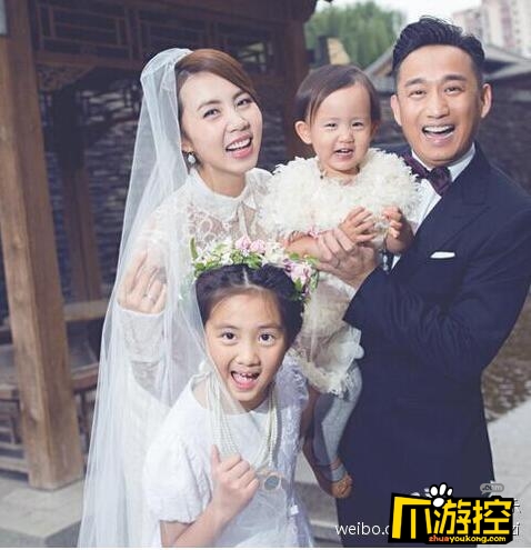 黄磊喜当爹