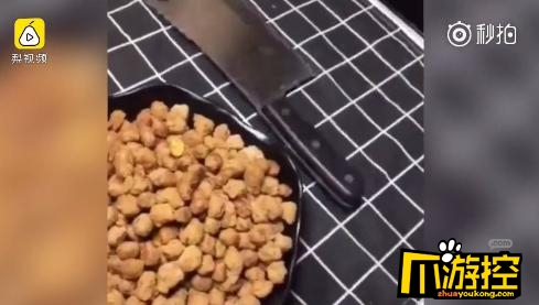 90后厨师暴力喊菜走红 网友:菜绝对是被吓熟的2