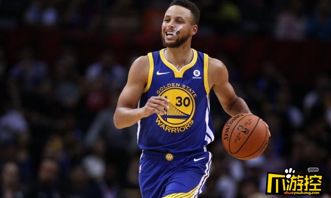 斯蒂芬库里在中国人气太高 连教练都吓到了